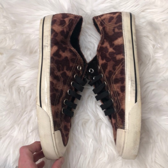 zalora tiger shoes